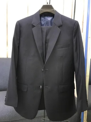 FAMOUS TAILORS — work photo 5