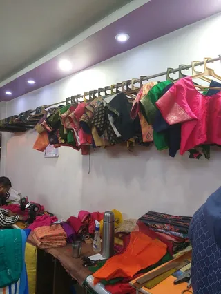K K Tailors — photo 2
