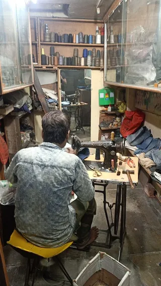 Saleem Tailors — photo 3