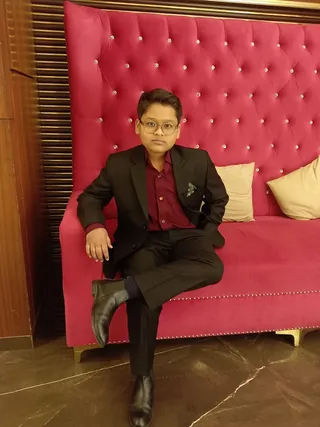 Naaz Tailors — photo 1