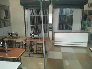 Deep Tailor& Cut piece Centre — work photo 1
