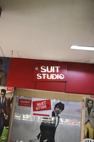Suit Studio — photo 3