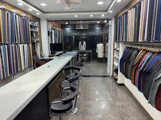 Rose Tailor — photo 3