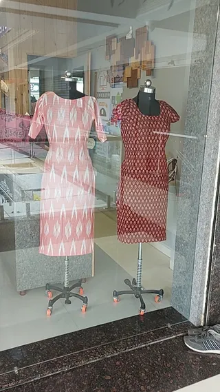 Ishika Fashion Hub — work photo 5
