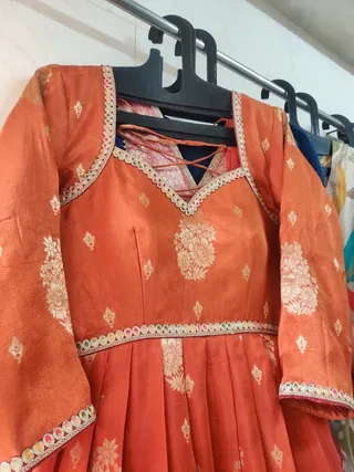 ANJALI TAILOR — photo 3