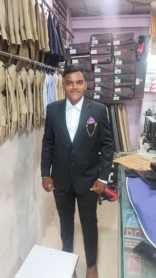 B.N. Tailors & Kapad police stor — work photo 4