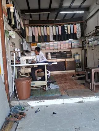 New Shining Tailor — photo 1