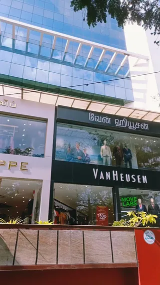 Van Heusen Men Clothing Store, Race Course Road — photo 2