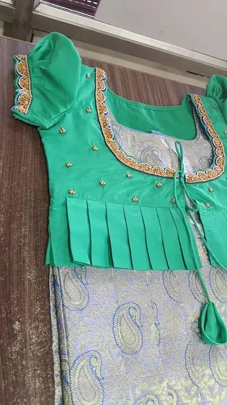 Friends tailors — photo 3