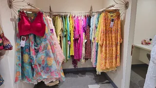 Jus Blouses by Varsha Mahendra- Best Designer Blouses in Hyderabad — work photo 7