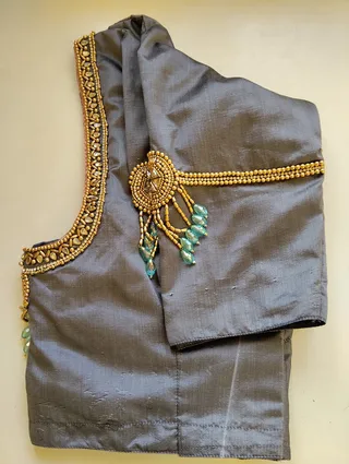 Shruthi designers — photo 1