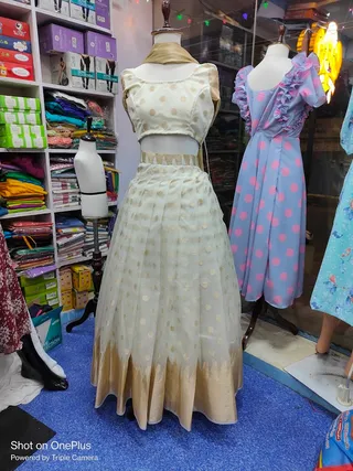 Abi's Fashion boutique — work photo 4