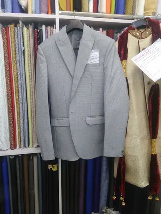 New Rathor Tailor — photo 1