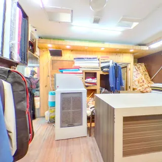 Jade One mens boutique — photo 1