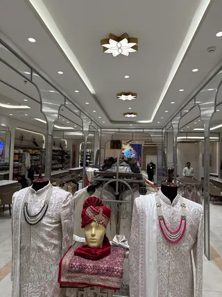 Raaya | Sherwani, Kurta-Jacket Set, Indo Western, Groom Accessories | Indore — photo 3