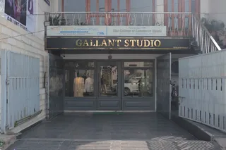 Gallant Studio — work photo 7