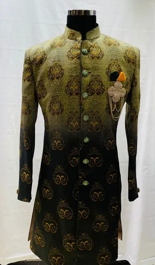 Faqir Chand And Sons (Ria's) Tailors of Lahore — work photo 7
