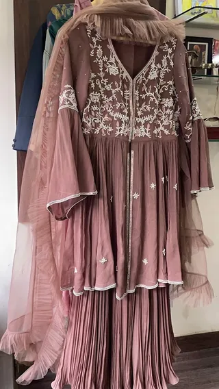 Aashima Shikha The Queen's Closet — work photo 4