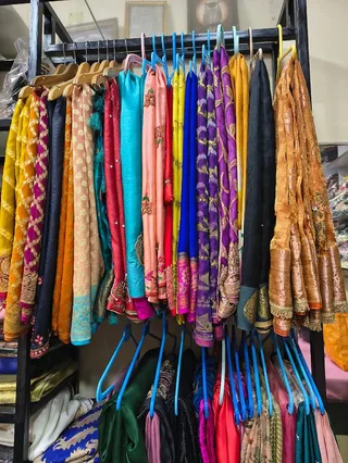 Seejal Creation/Best Boutique in Varanasi /Saree Shop in Varanasi /blouse stitching Varanasi — photo 1