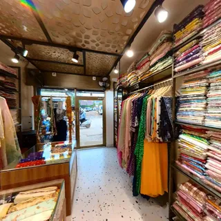 Chic Wardrobe — photo 1