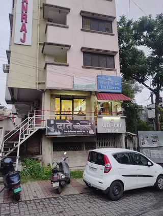 Welcut Tailors — photo 3