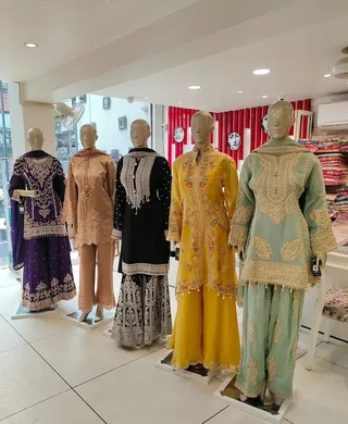 PEHNAVA BOUTIQUE-DHARAMPETH — work photo 4