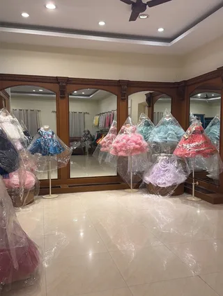 Little Flower Dresses | Part Wear Gowns, Frocks & Cocktail Dresses For Kids — work photo 5