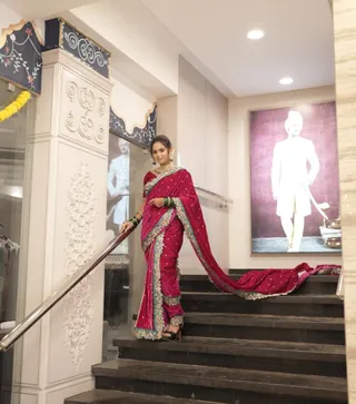 AP's Collection Nauvari Patal Specialist — work photo 4