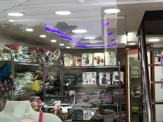 Soni Collections & Boutique — photo 3