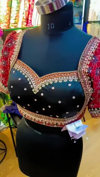 Mahavir Dress Designer — photo 2