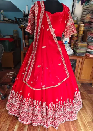 VP ladies tailor — photo 1