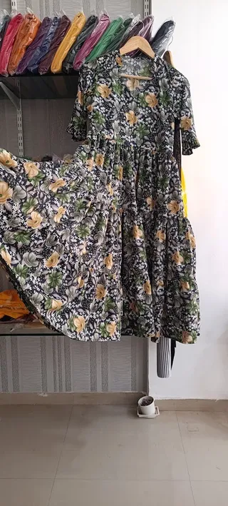 Anvi Ladies Tailor....(Stitching Studio) & ( Tailoring Material Available) — work photo 4