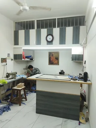 VIPUL LADIES AND GENTS TAILOR . — photo 1