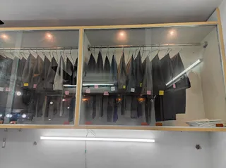 Metro Tailors — photo 3