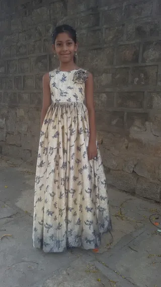 SABRINA LADIES TAILORS — work photo 4