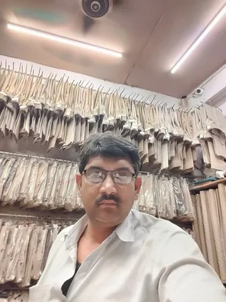 Top bihar Tailor — photo 1