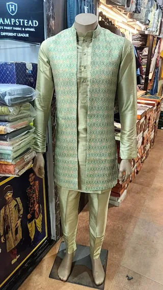 DELUXE TAILOR — work photo 6