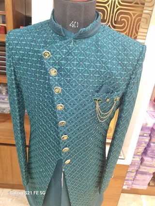 Ahmed Tailor - Specialist in Men Suits, Sherwani And Indo Western — photo 1