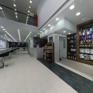 The Raymond shop — photo 2