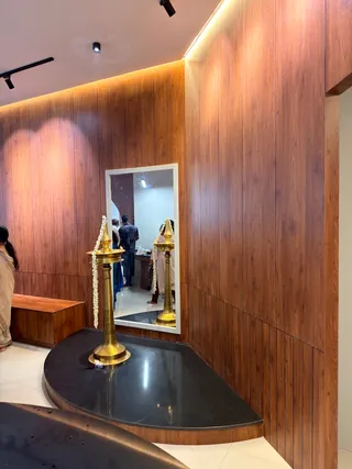 Baj Tailors — photo 1