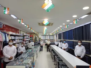 The Raymond shop — work photo 1