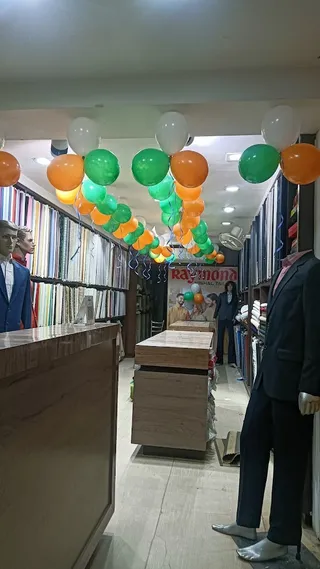 Raymond Vishal tailor — photo 1