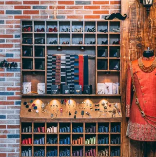 Store V9 Mens Couture: Studio In Bhopal — photo 3