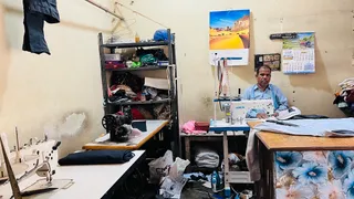 Swarna tailors Anand — photo 2