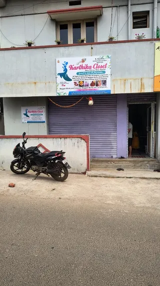 karthika_closets and Tailoring Institute — photo 2
