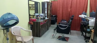 Sujana’s Institute for Beautician & Tailoring Courses — photo 1