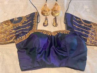 Aayushi, The Tailor Boutique — photo 3