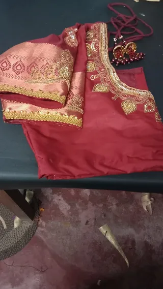 Manjusha Tailoring, ponnurunny(Ladies &Kids) — photo 1