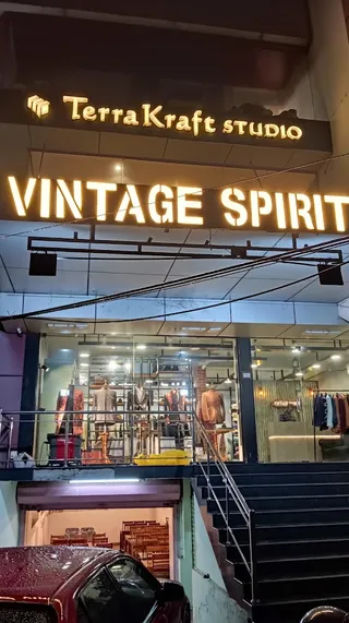 Vintage Spirit — photo 2