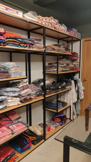 Halo Boutique - Ladies Tailoring — photo 3
